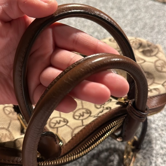 Michael Kors Purse - Picture 5 of 7